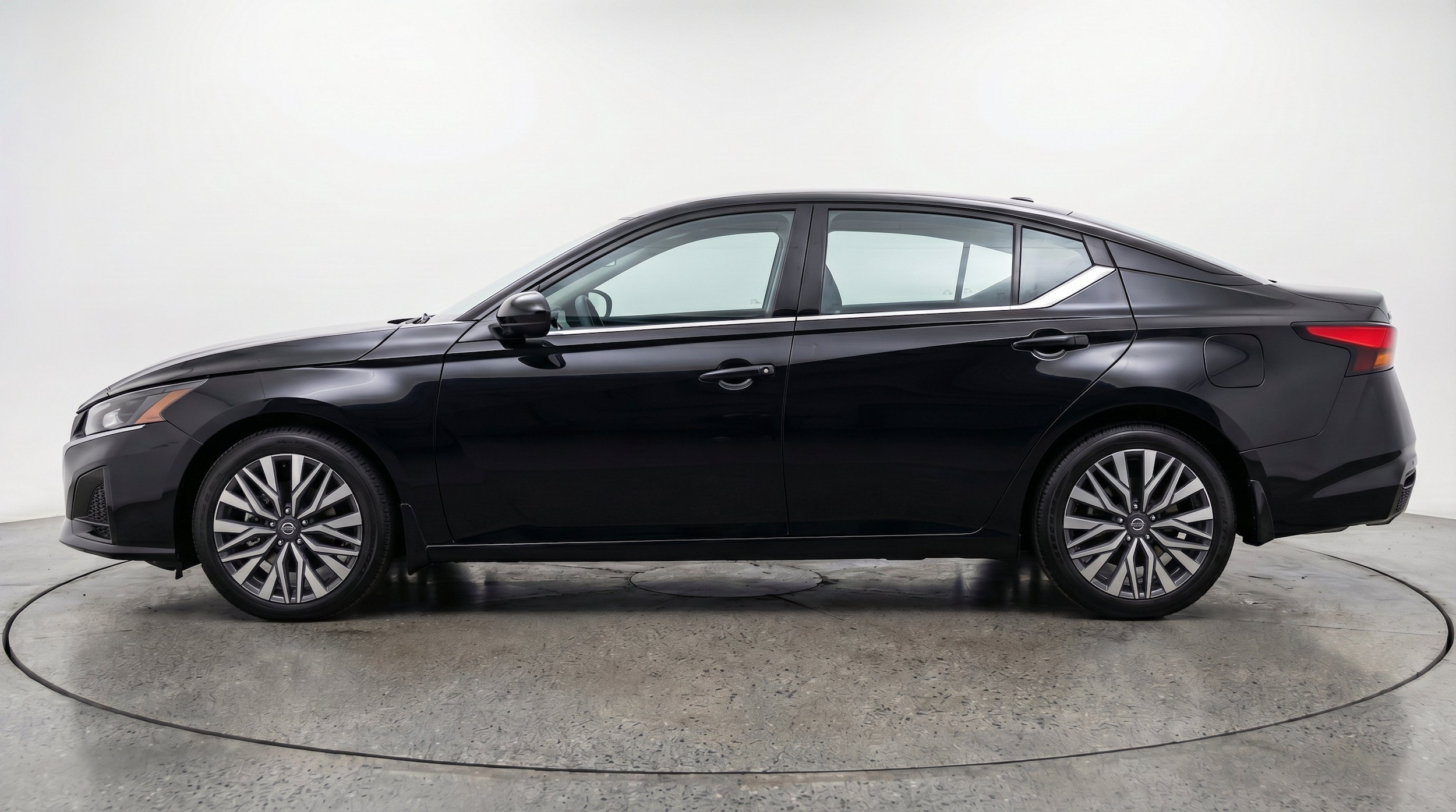 Thumbnail: 2026 Nissan Altima - 5