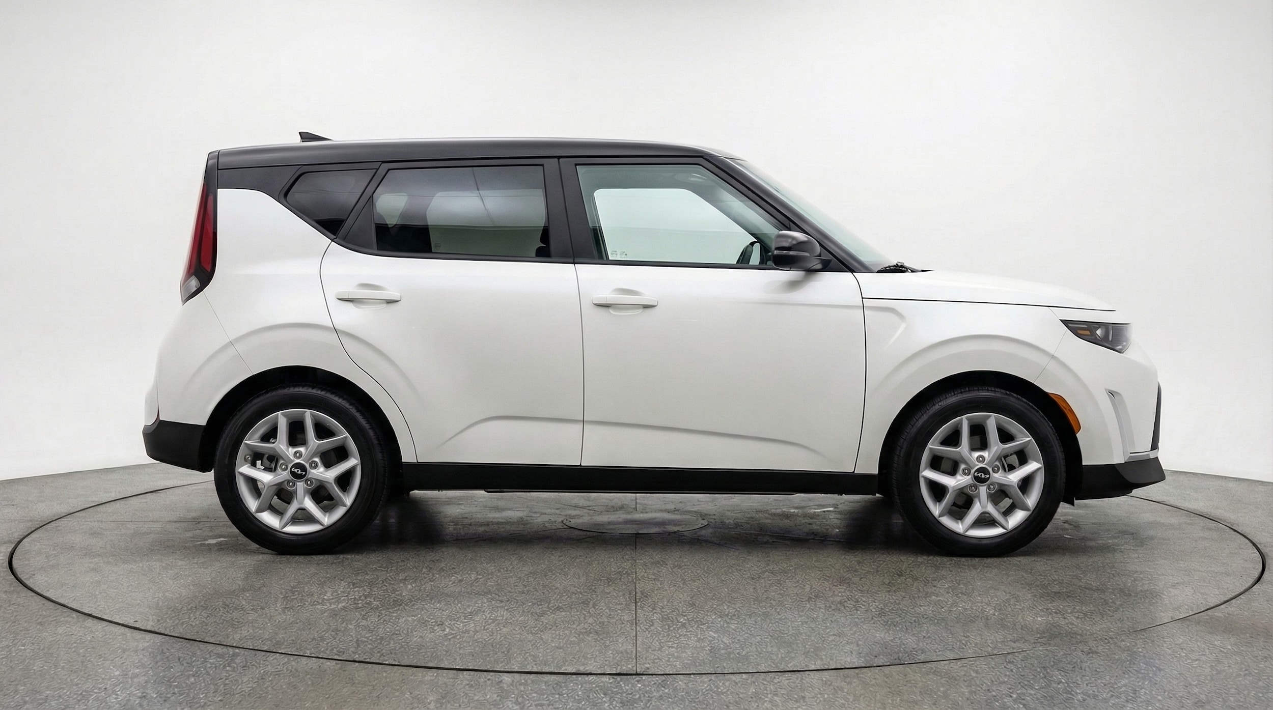 Thumbnail: 2025 Kia Soul - 8