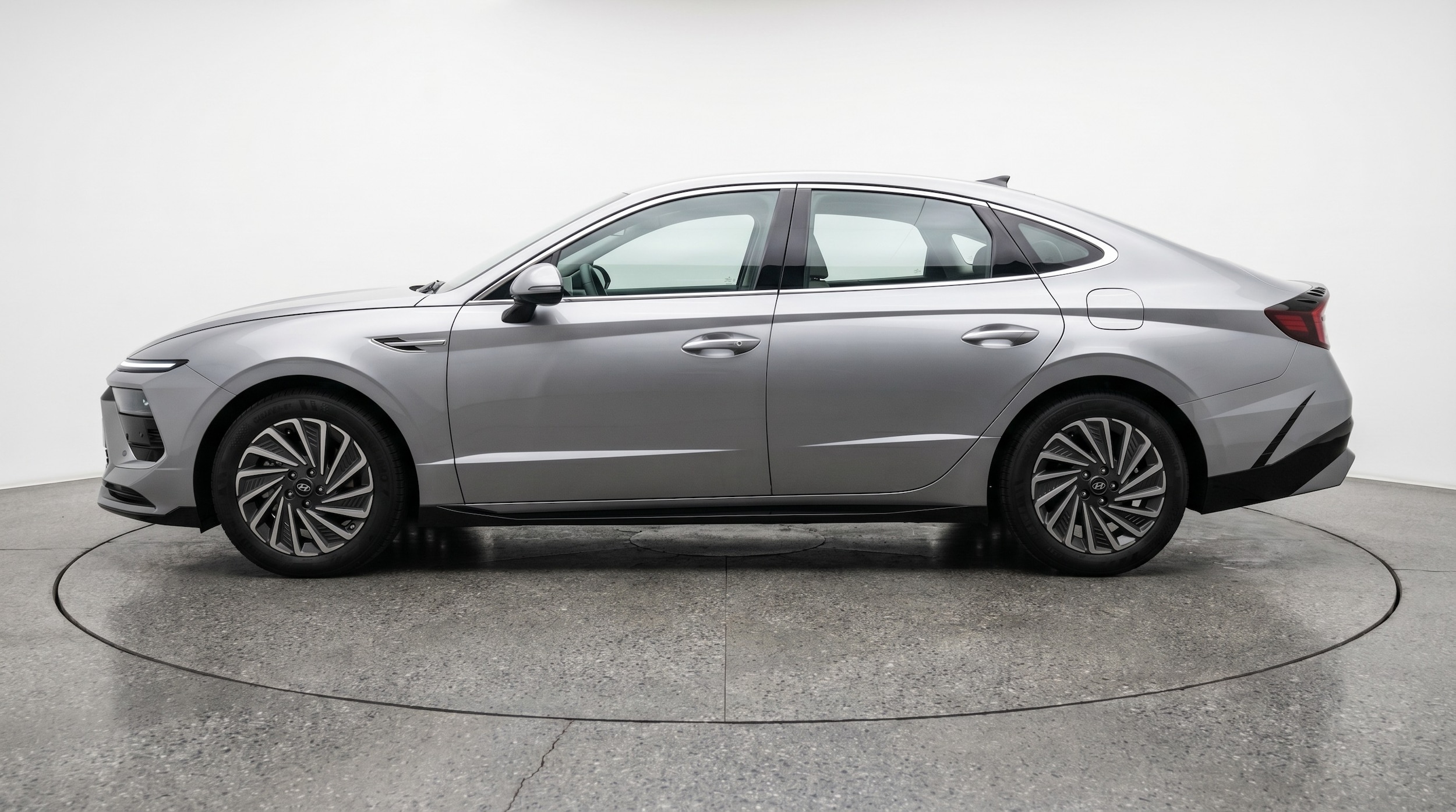 Thumbnail: 2025 Hyundai Sonata - 4