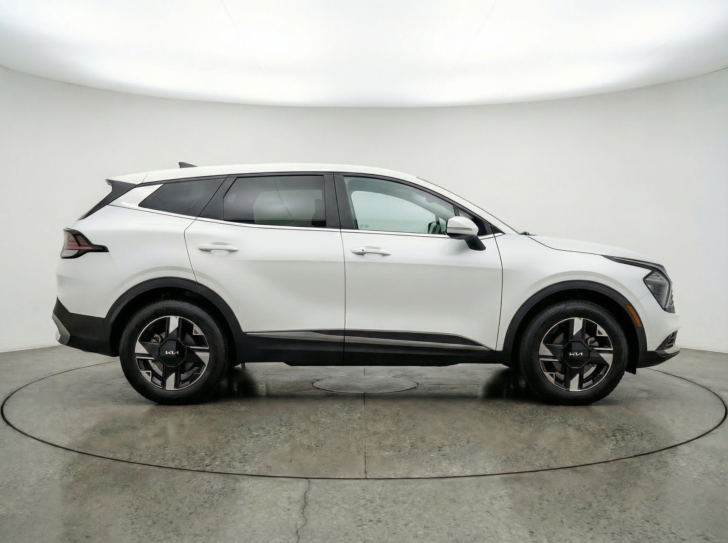 Thumbnail: 2026 Kia Sportage - 11