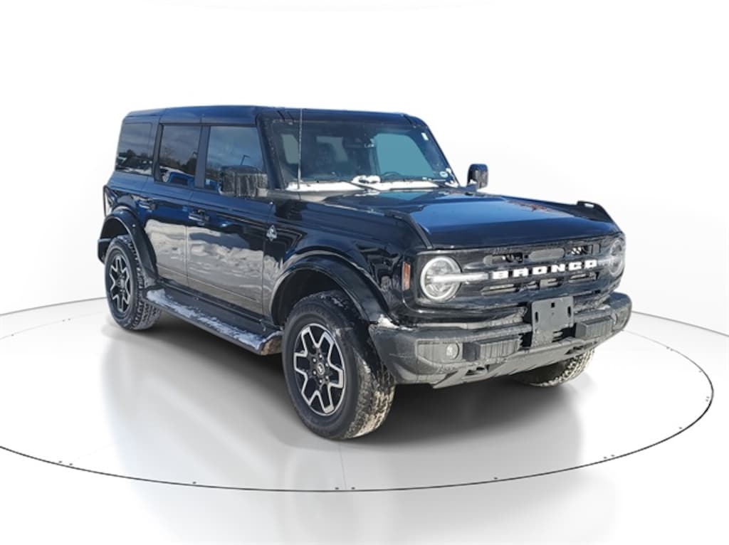 Certified 2025 Ford Bronco Outer Banks SUV