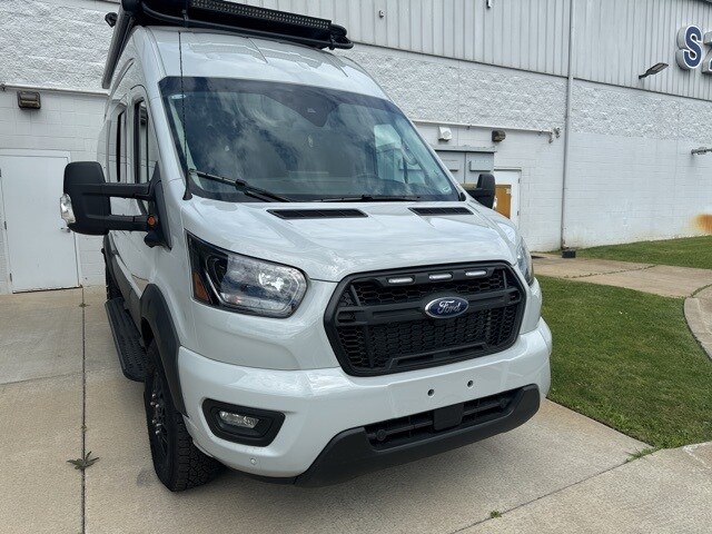 2023 Ford Transit photo 4