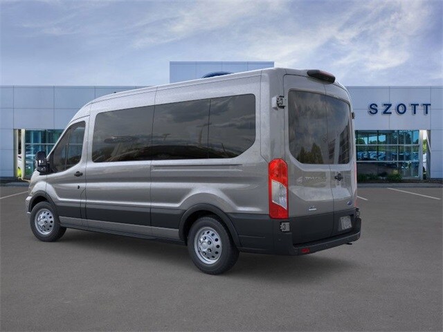 2025 Ford Transit Passenger Van XLT photo 4