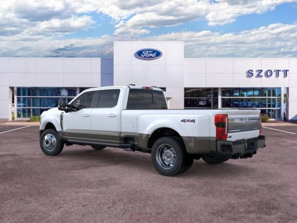 New 2026 Ford F-450 Truck Crew Cab
