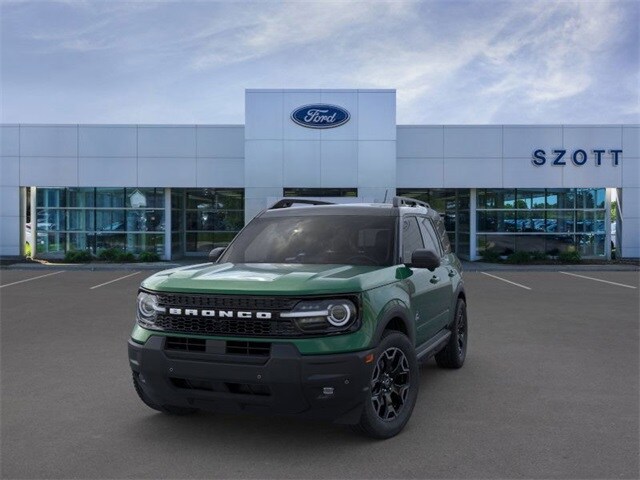 2025 Ford Bronco Sport Outer Banks photo 2