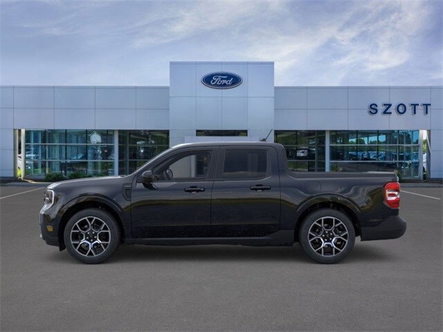 2025 Ford Maverick Lariat photo 2