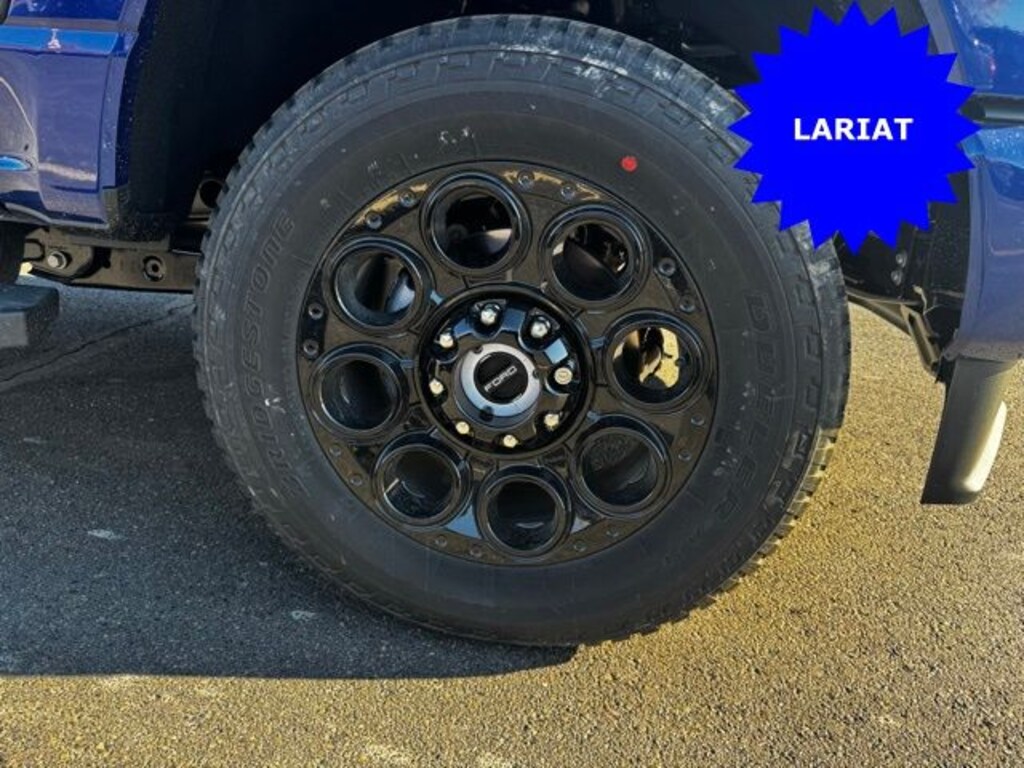 New 2026 Ford F-350 Platinum Truck Crew Cab