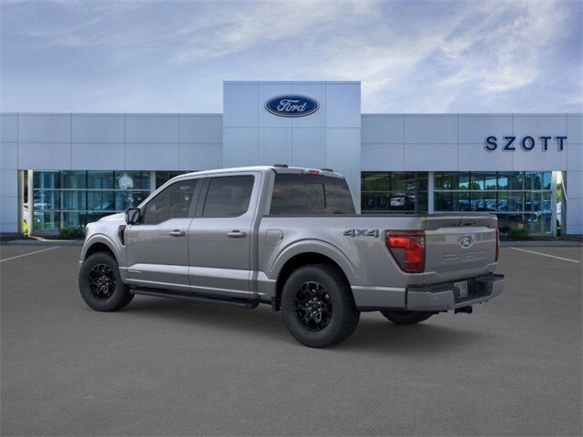 2025 Ford F-150 XLT photo 4
