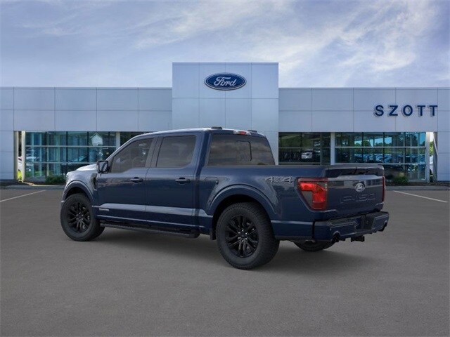 2025 Ford F-150 XLT photo 3