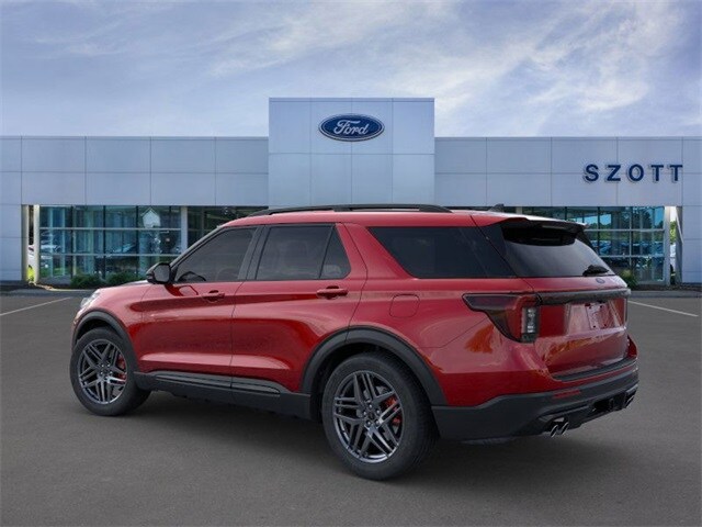 2025 Ford Explorer ST photo 4