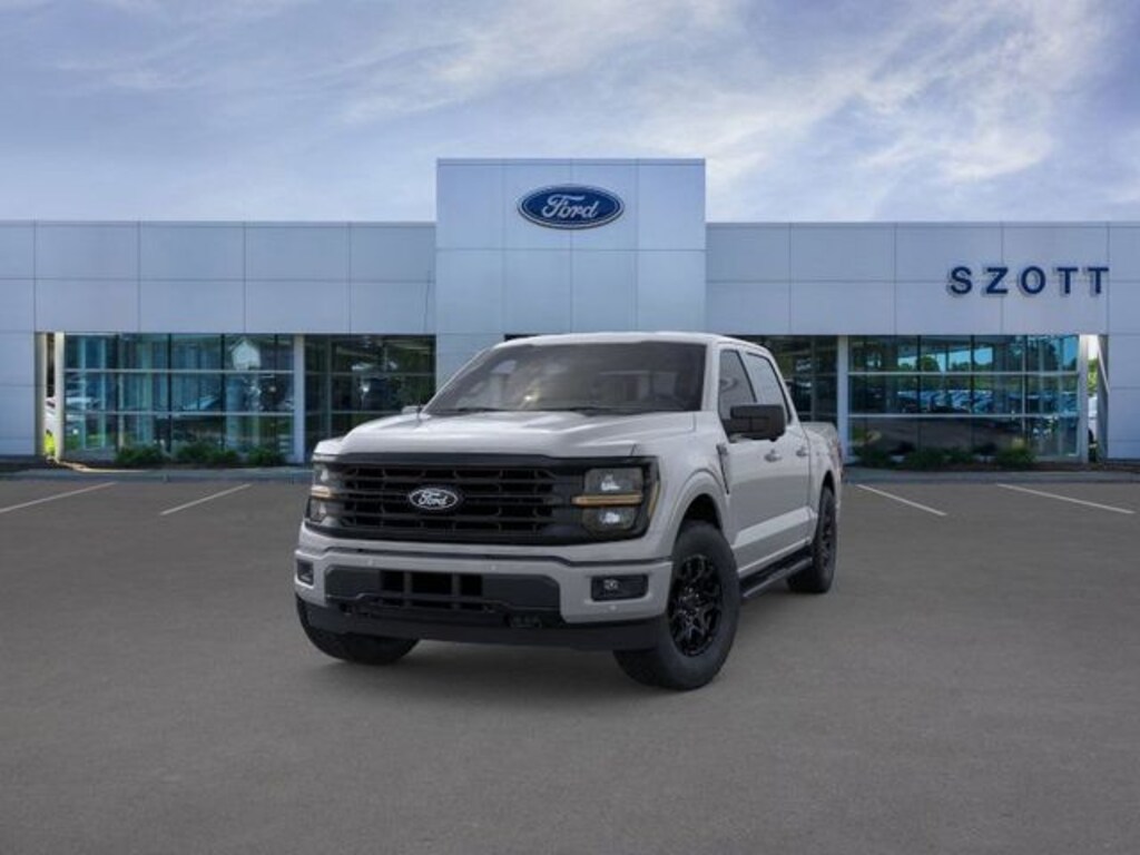 New 2026 Ford F-150 XLT Truck SuperCrew Cab