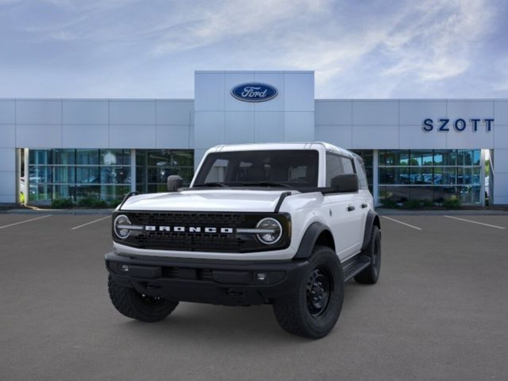 New 2026 Ford Bronco Outer Banks SUV