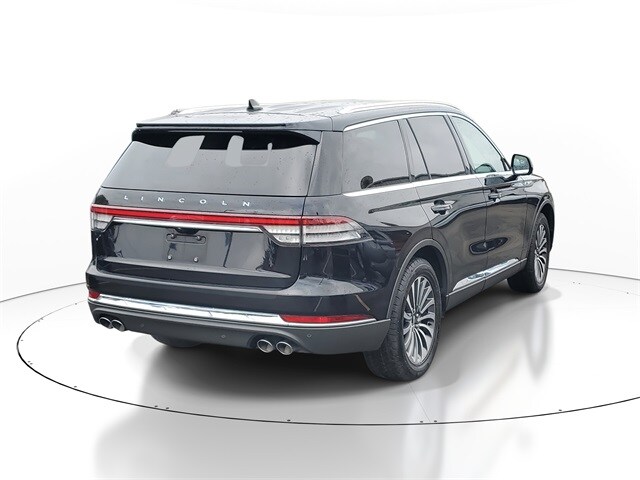 2020 Lincoln Aviator Reserve photo 3