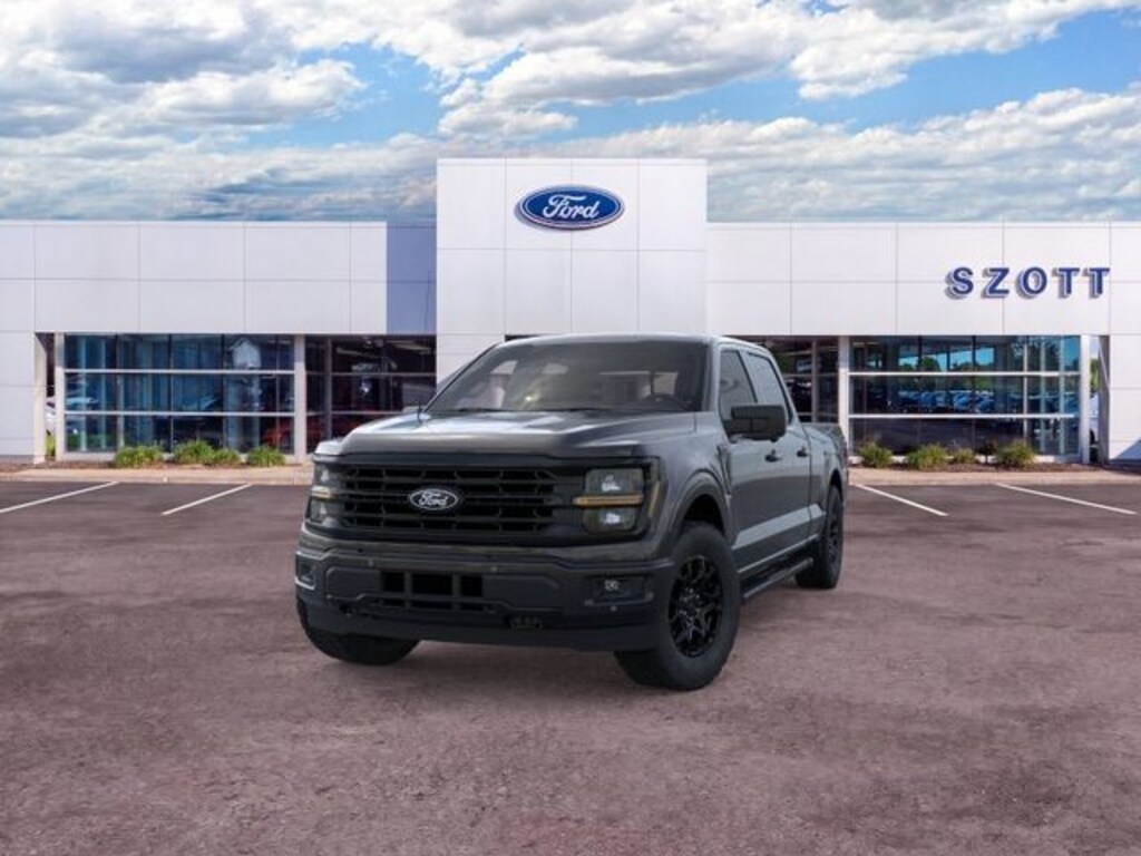 New 2026 Ford F-150 XLT Truck SuperCrew Cab