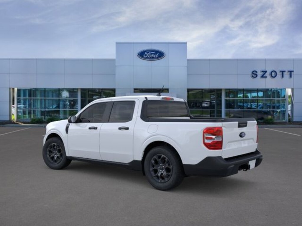 New 2025 Ford Maverick XLT Truck SuperCrew