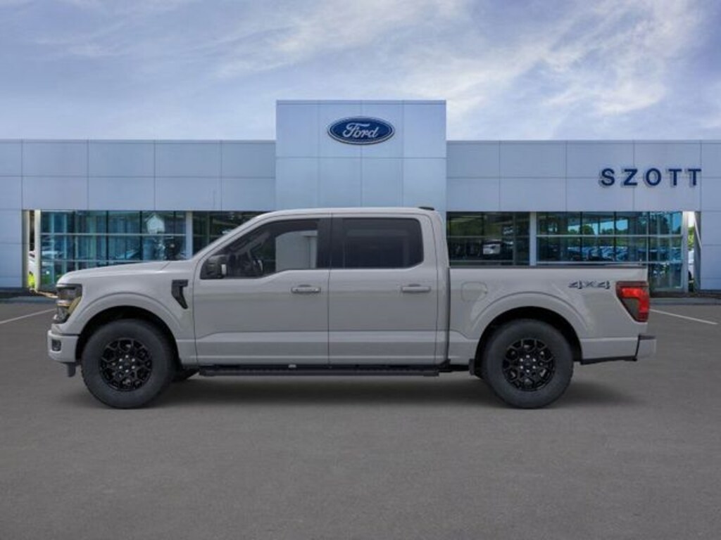 New 2026 Ford F-150 XLT Truck SuperCrew Cab
