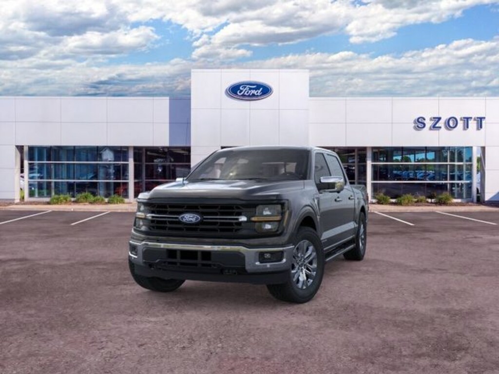 New 2026 Ford F-150 XLT Truck SuperCrew Cab