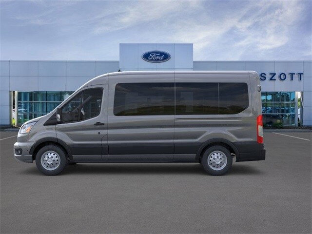 2025 Ford Transit Passenger Van XLT photo 3