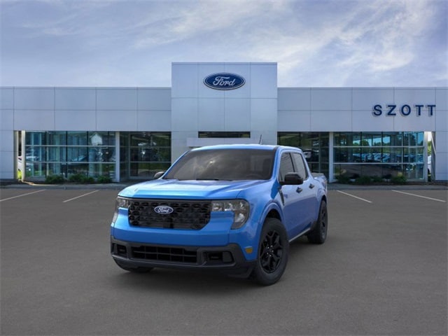 2025 Ford Maverick XLT photo 2