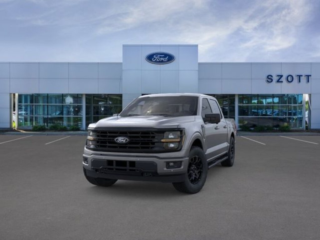 New 2026 Ford F-150 XLT Truck SuperCrew Cab