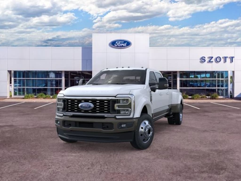 New 2026 Ford F-450 Truck Crew Cab
