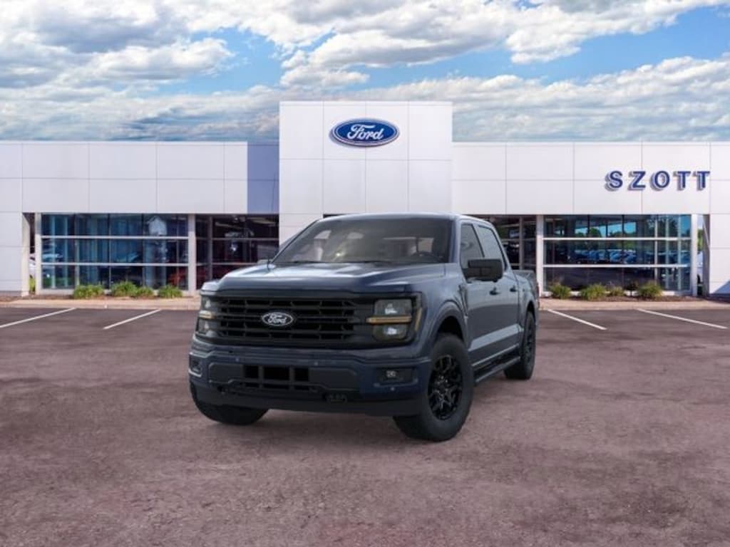 New 2026 Ford F-150 XLT Truck SuperCrew Cab