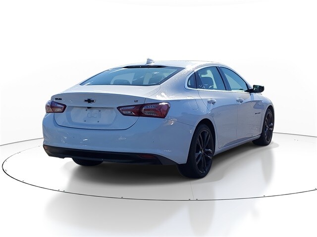 2023 Chevrolet Malibu 1LT photo 3
