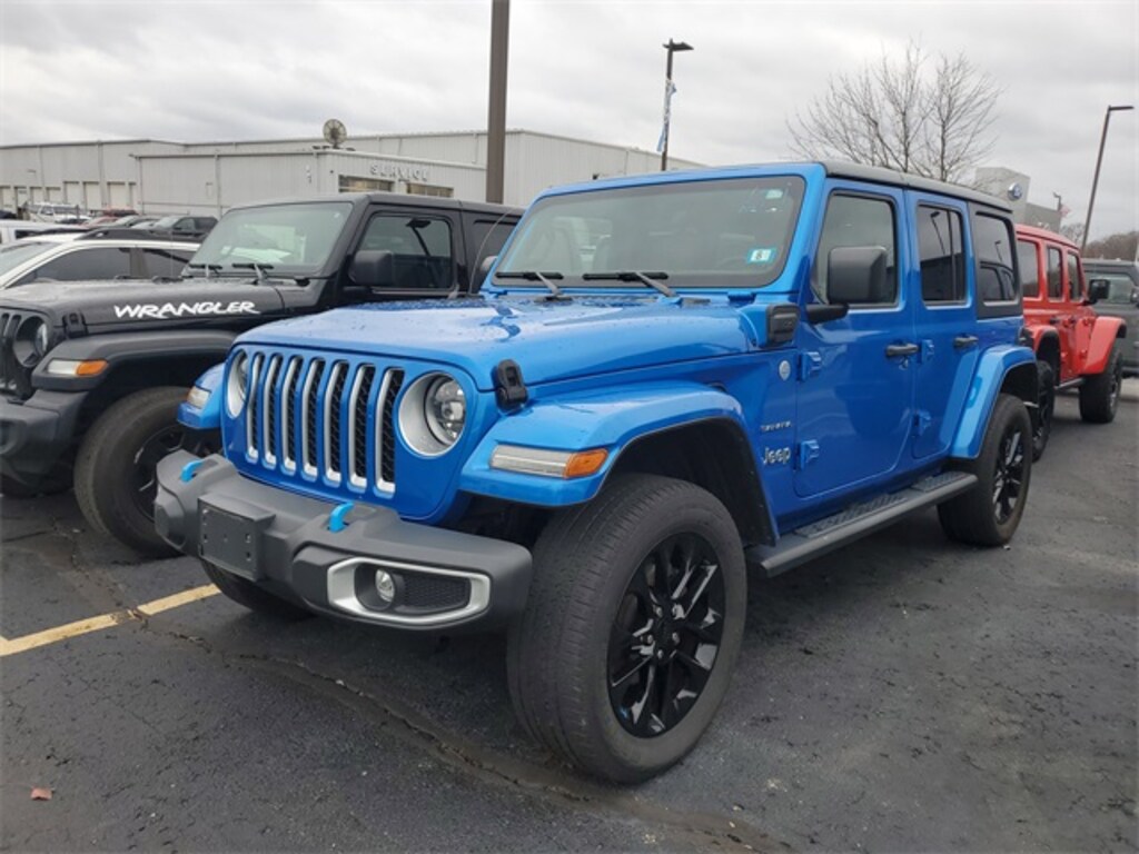 Used 2023 Jeep Wrangler 4xe Sahara SUV