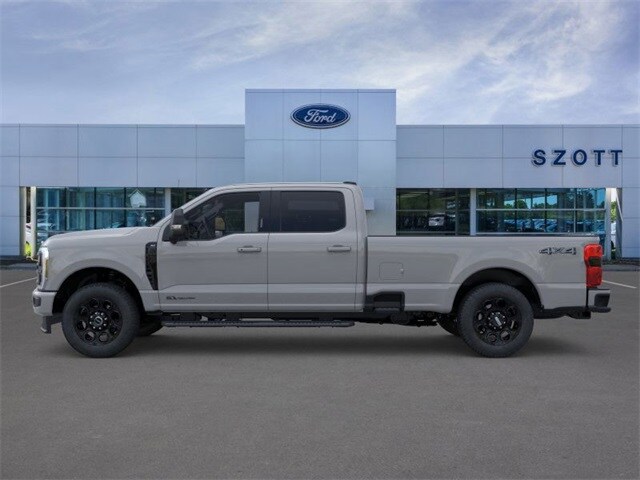 2026 Ford F-350 XLT photo 3