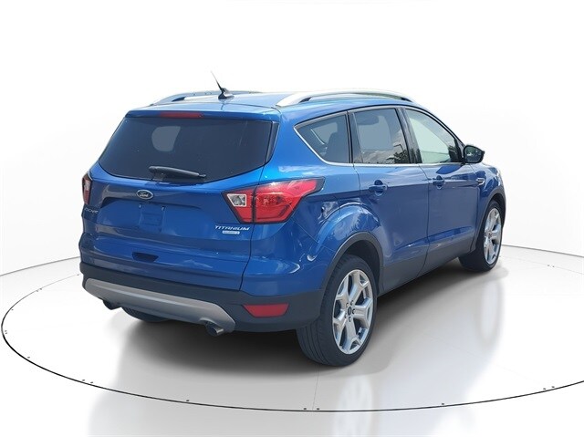 2019 Ford Escape Titanium photo 3