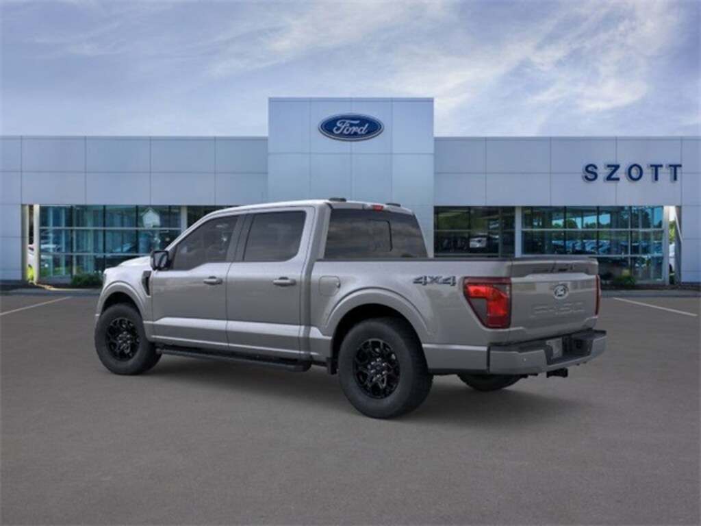 New 2026 Ford F-150 XLT Truck SuperCrew Cab