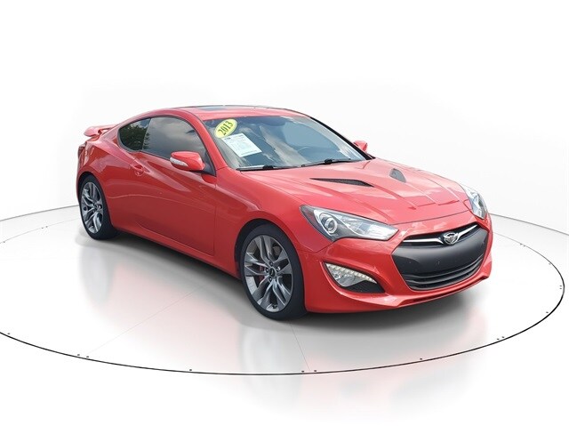 2013 Hyundai Genesis Coupe 3.8 Track photo 4