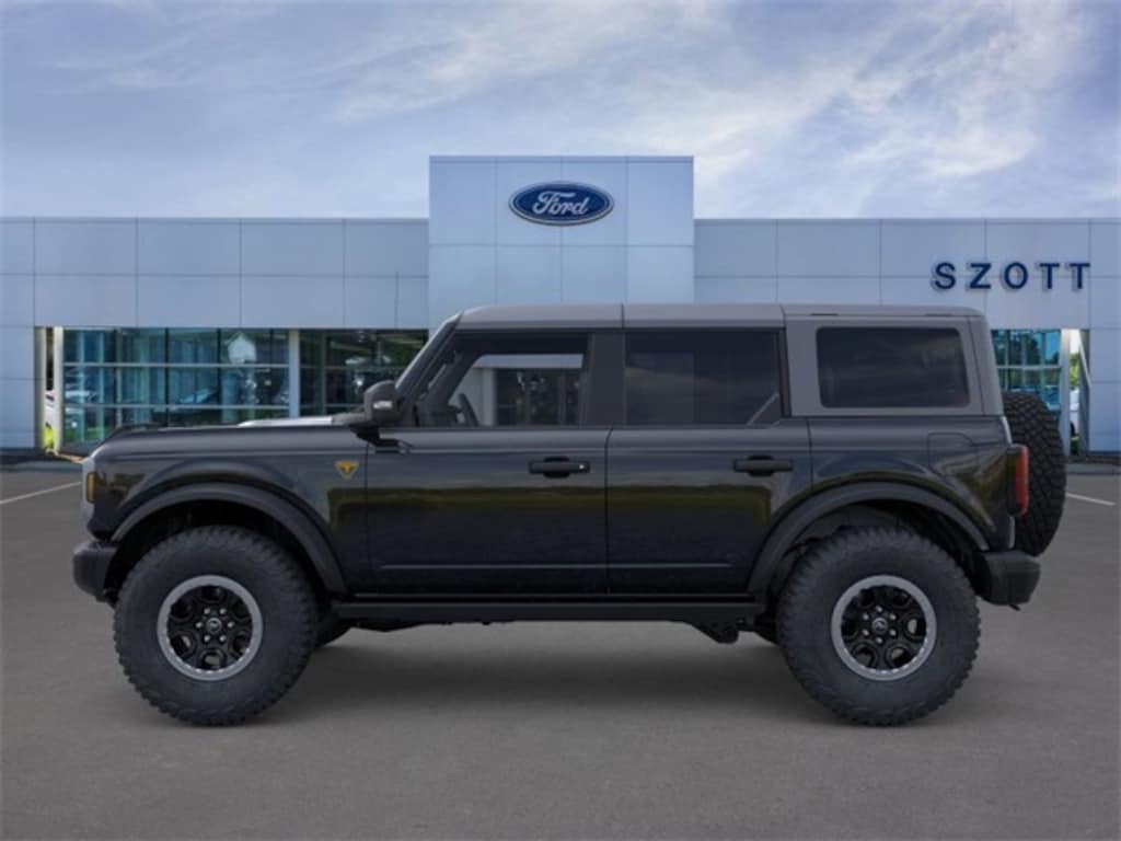 New 2025 Ford Bronco Badlands SUV