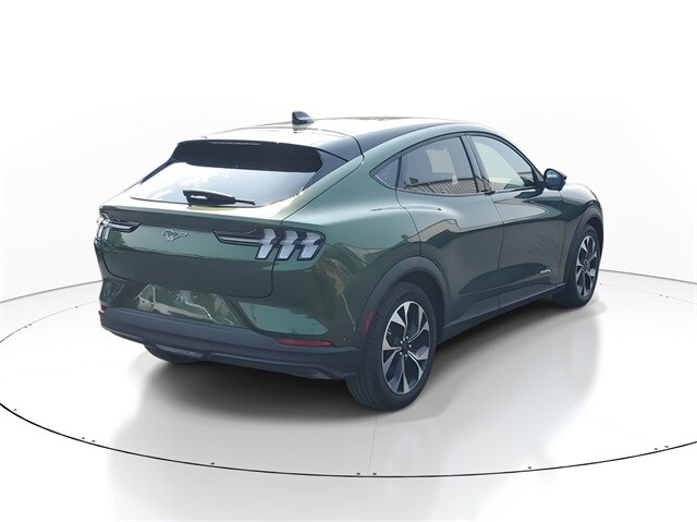 2024 Ford Mustang Mach-E Select photo 3