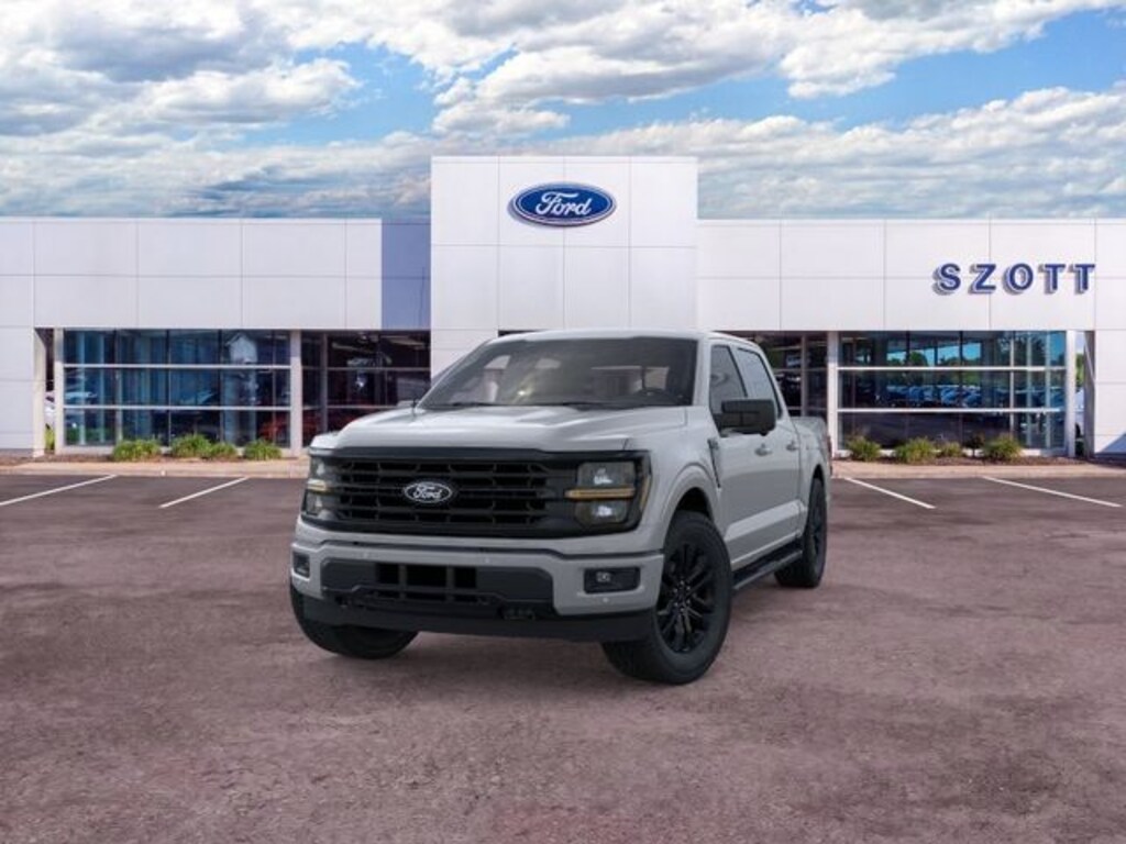 New 2026 Ford F-150 XLT Truck SuperCrew Cab