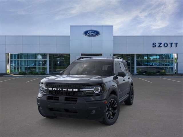2025 Ford Bronco Sport Outer Banks photo 2