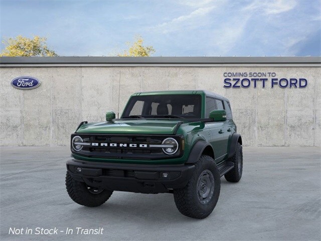 2025 Ford Bronco Outer Banks photo 2