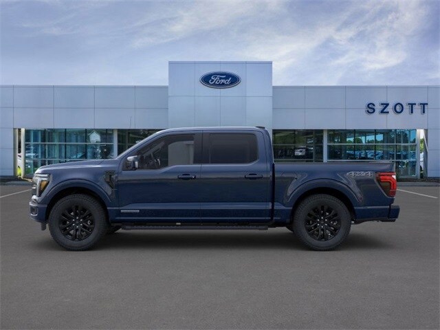 2025 Ford F-150 Lariat photo 3