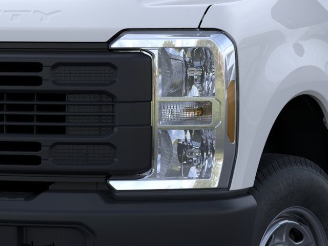 2026 Ford F-350 Super Duty XL - Photo 18