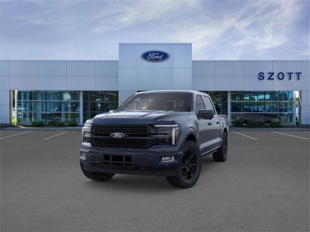 2025 Ford F-150 Platinum photo 2