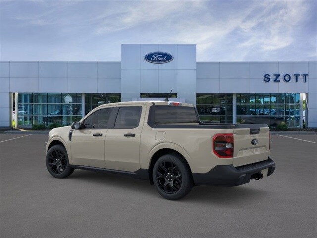 2025 Ford Maverick XLT photo 2
