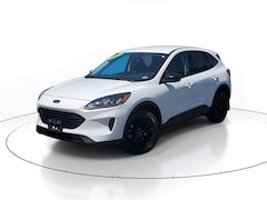 Used 2021 Ford Escape SE SUV for sale in Holly, MI