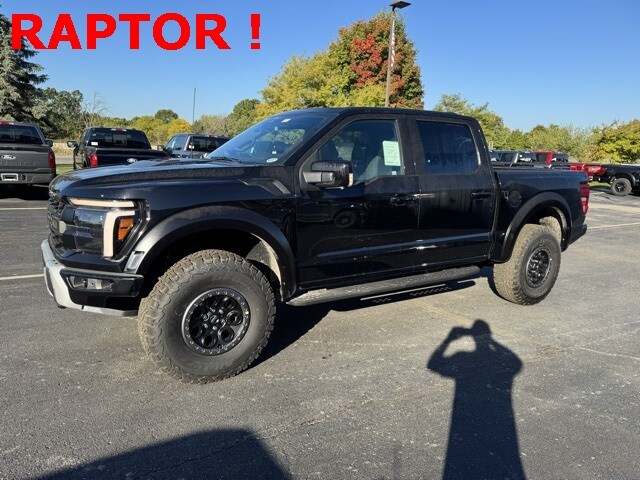 2025 Ford F-150 Raptor photo 2