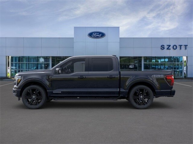 2025 Ford F-150 Lariat photo 3
