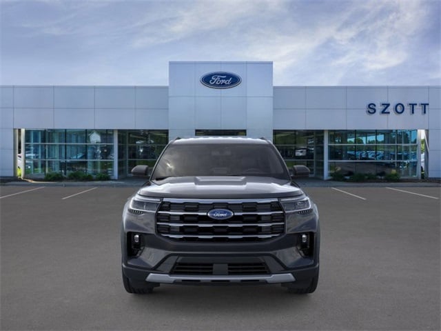 2025 Ford Explorer photo 4