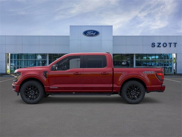 2025 Ford F-150 XLT photo 3