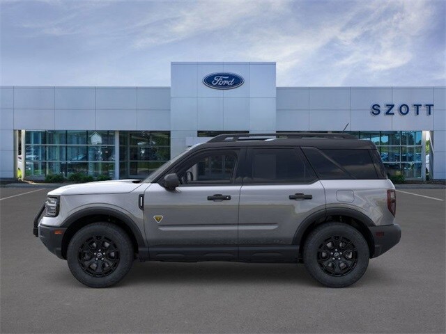 2025 Ford Bronco Sport Badlands photo 2