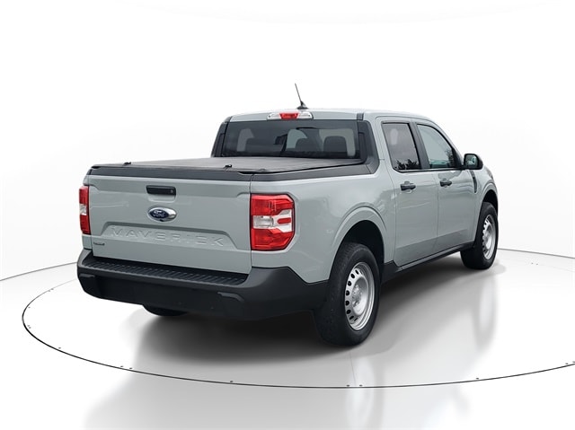 2022 Ford Maverick XL photo 3