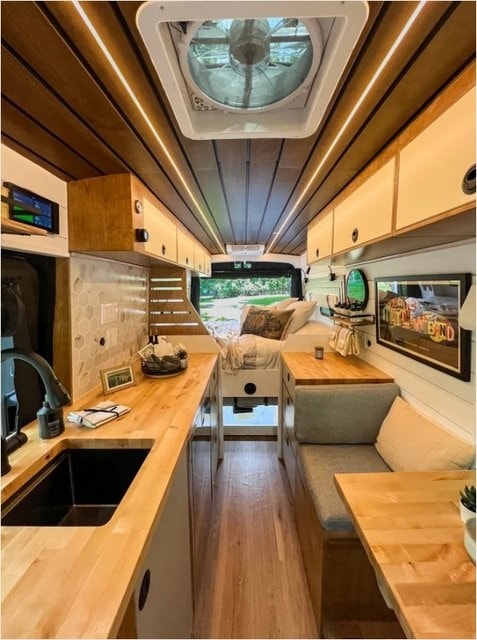 2023 Ford Transit Van Base - Photo 37