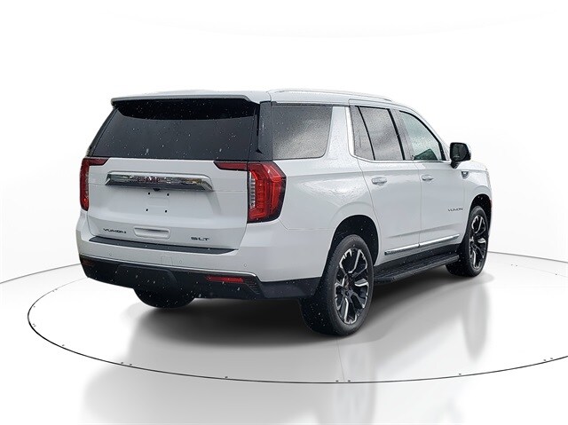 2022 Gmc Yukon SLT photo 3